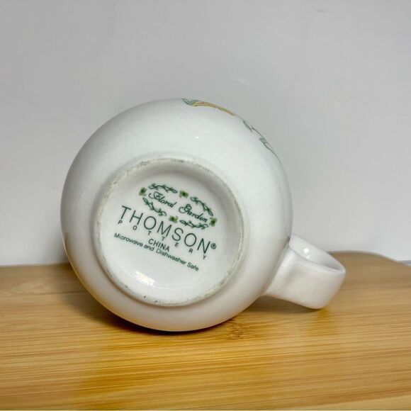 Thomson Pottery Floral Garden Iris Twist Garland Coffee Mug - Picture 9 of 10